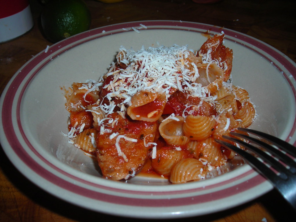 quick_red_sauce_with_pancetta_and_sausage Quick Tomato bas… Flickr