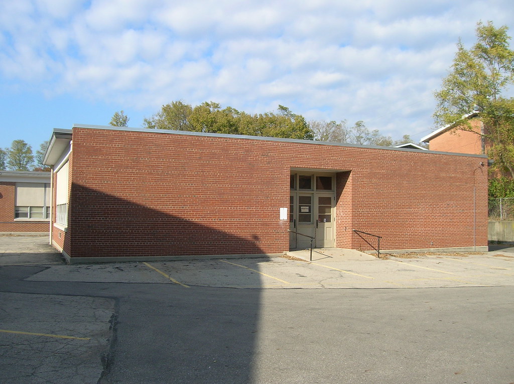 110108 Horace Mann SchoolDayton, Ohio (17) Aaron Turner Flickr