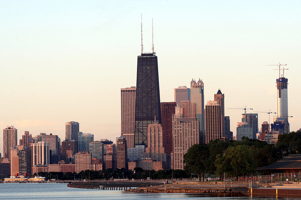 Chicago Skyline (including new Trump tower) This photo is … Flickr