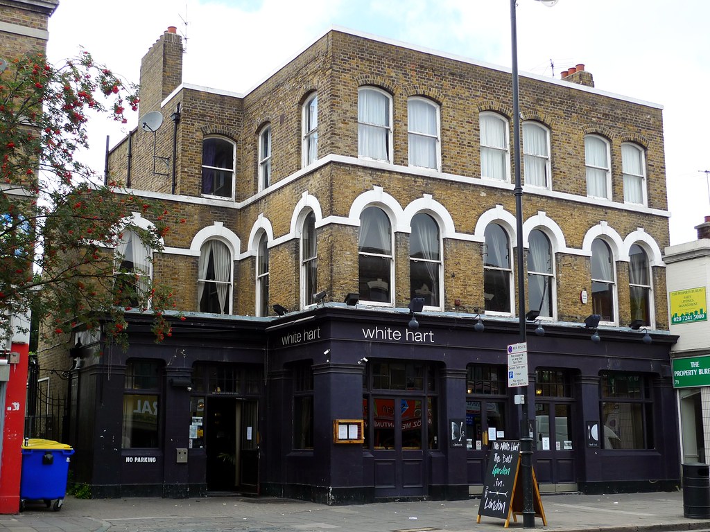 White Hart, Stoke Newington, N16 Pub on Stoke Newington Hi… Flickr