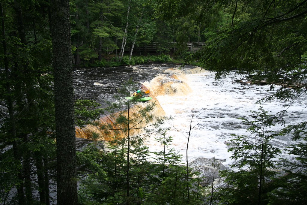 Tahquamenon Lower Falls Kayak Jump 4 kayaking with a very … Flickr