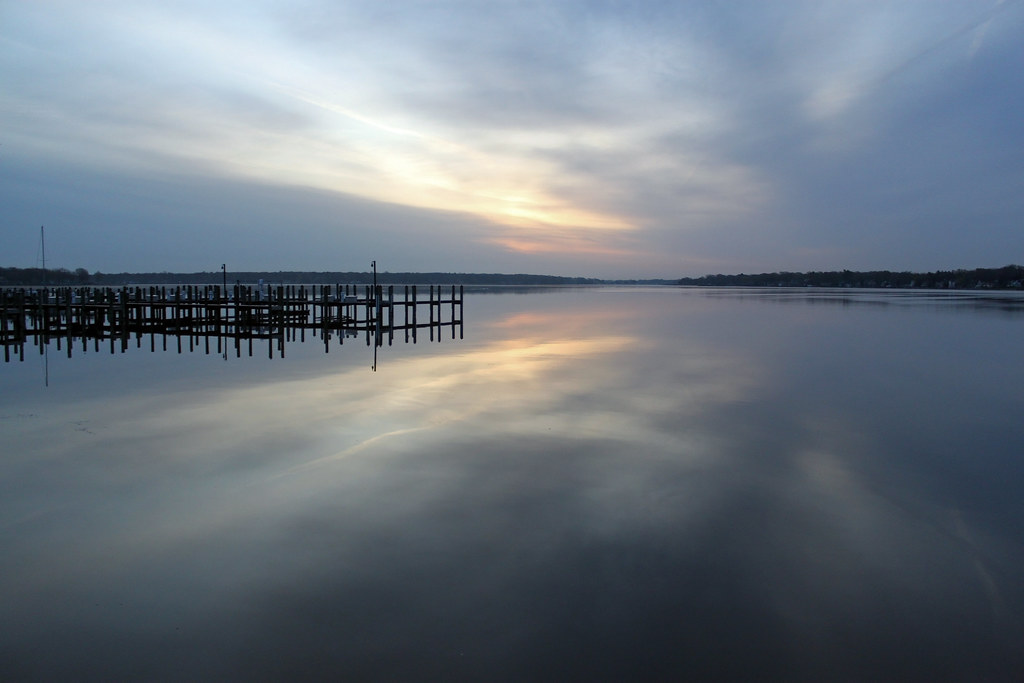 Lake Macatawa Sunrise 20100420 76331 Lake Macatawa Sunr… Flickr