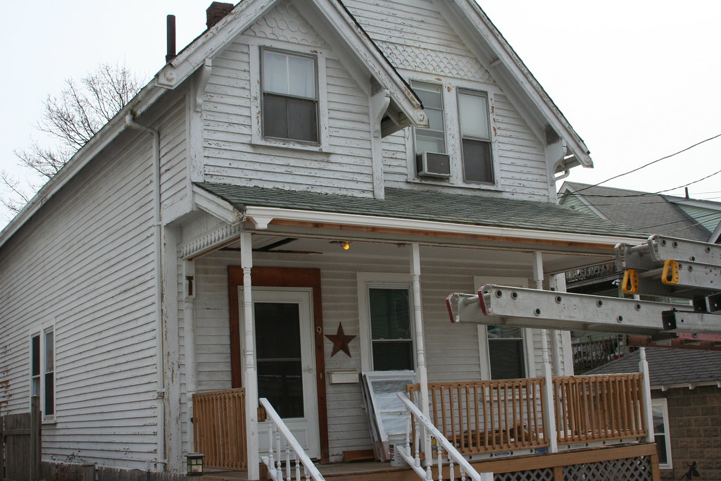 Ghetto House My House with really bad siding. IchiroA Flickr