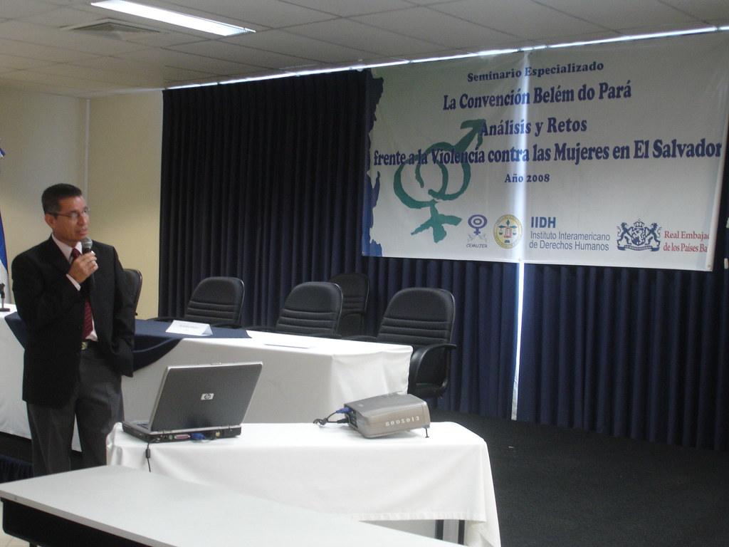 Dr. Ricardo Gonzalez (UNFPA) (9) cemujer Flickr