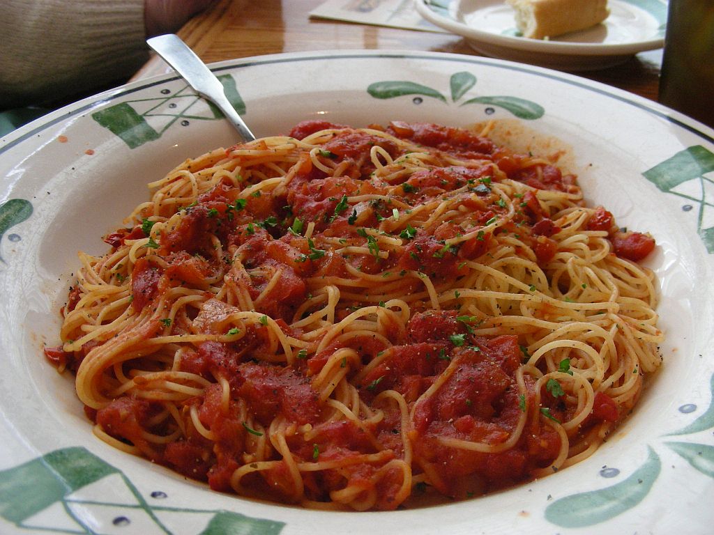 Capellini Pomodoro "Roma tomatoes, garlic, fresh basil and… Flickr