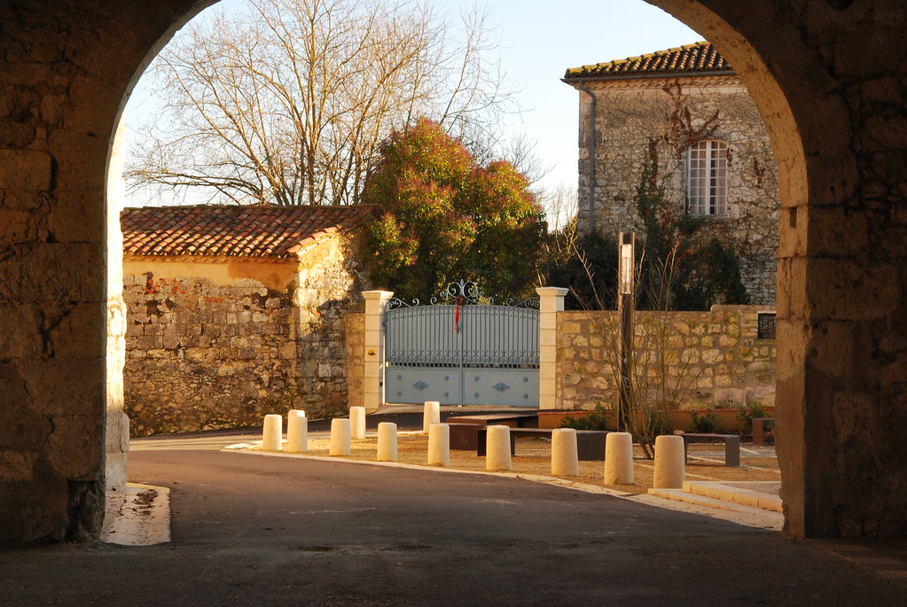 House in Gondrin (South West of France) Thomas Nicholls Flickr