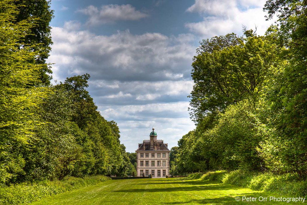 Ashdown House, Oxfordshire Ashdown House is a 17th century… Flickr