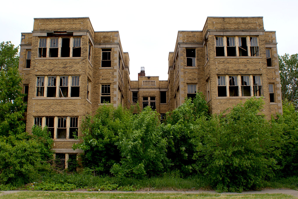 The Lyman Apartments Cortland Highland Park 5/08 Robert Monaghan Flickr