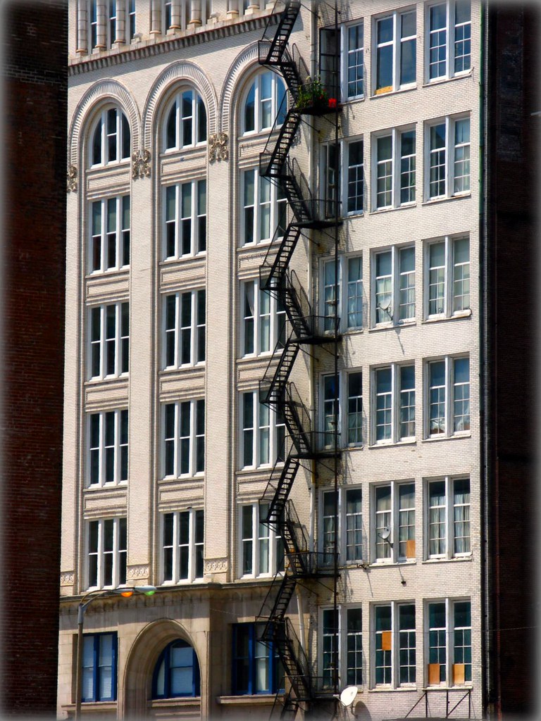 Windows on Washington & Tucker St. Louis, MO Joel Marion Flickr