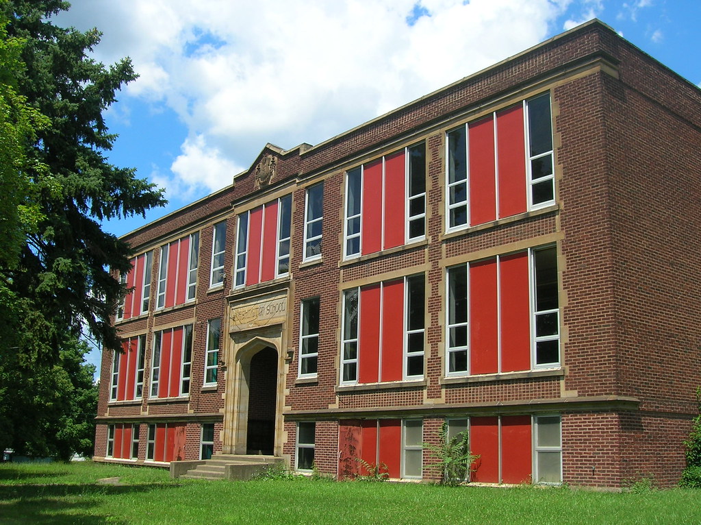 Washington SchoolGirard, Ohio Aaron Turner Flickr