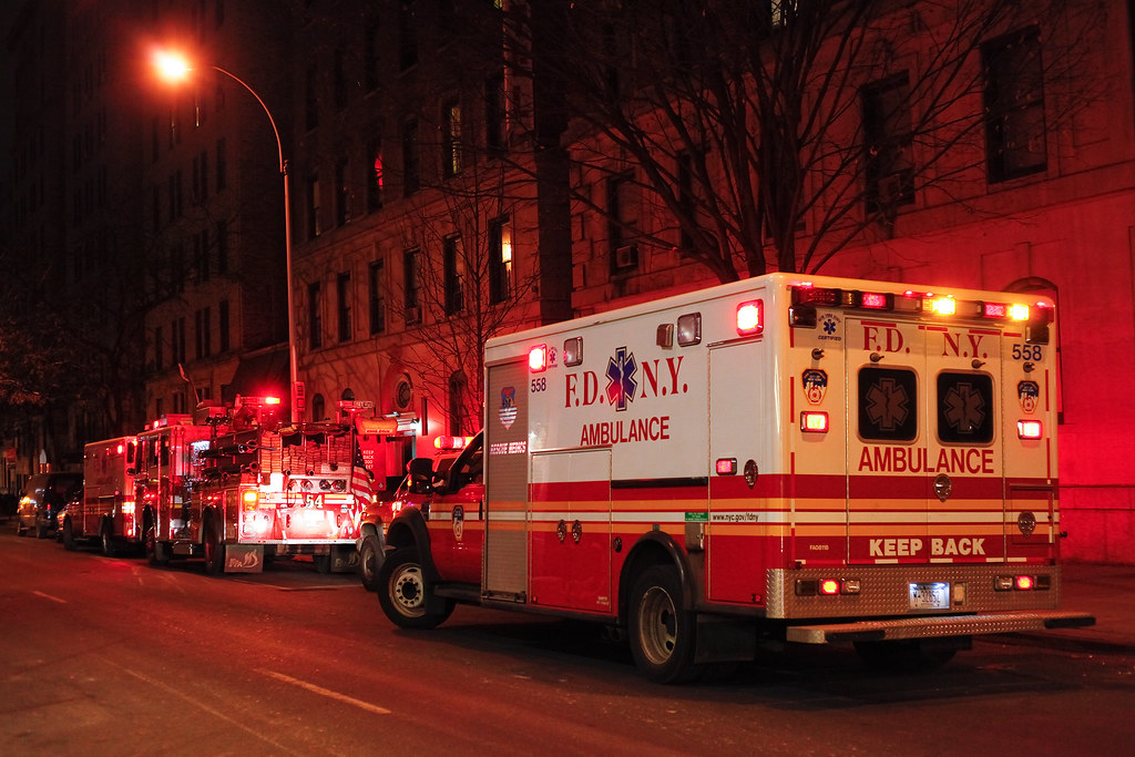 red alert i'm not sure what happened last night on 45th St… Flickr