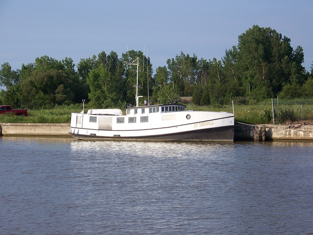 J.P Siddall fishing Boat (Port Burwell, Ontario) Corey Seeman Flickr