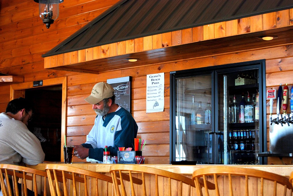 GEANO BEACH,LITTLE SUAMICO,WI. Dave the owner James Stutzman Flickr