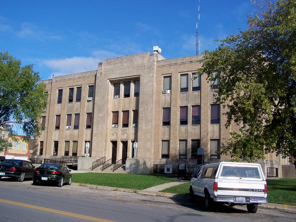 Sullivan County Courthouse, Milan, Missouri J. Stephen Conn Flickr