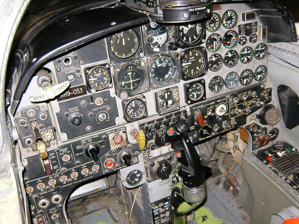 SPANISH AIR FORCE F5 COCKPIT Spanish Air Force F5 at Eld… Flickr
