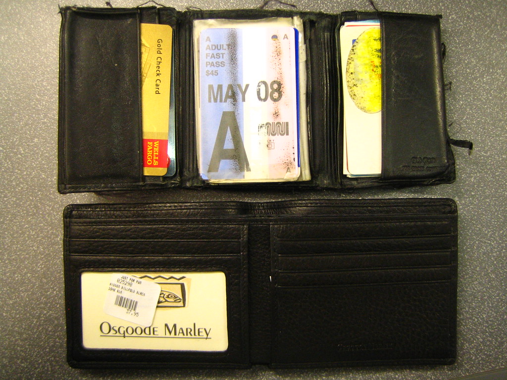 wallet vs. wallet rick Flickr