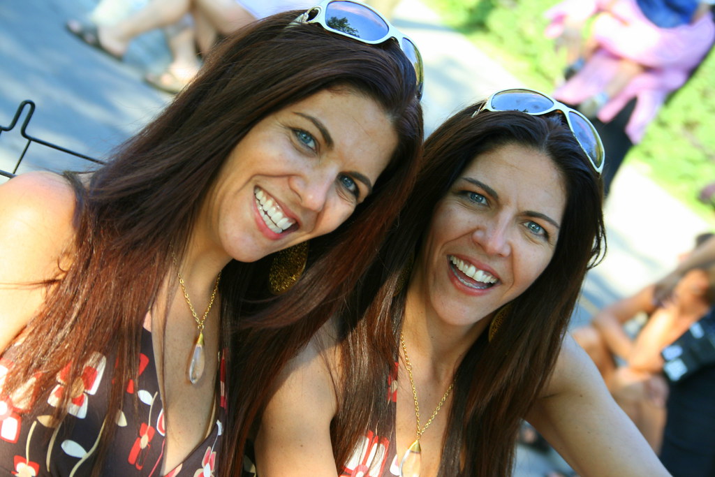 twins festival 2023 montreal Twin Parade Just For Laughs Festival, Montreal Twins at … Flickr