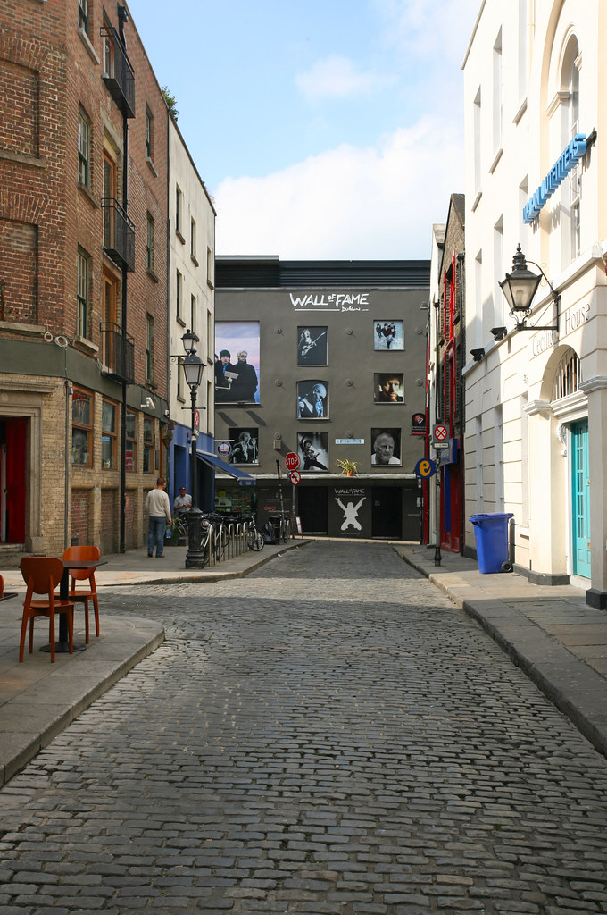 Wall of Fame, Dublin, Ireland Wall in the Temple Bar area … Flickr