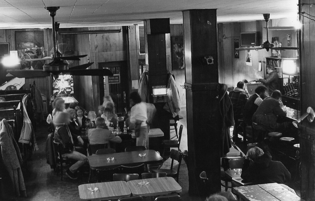 Larry's, Columbus, Ohio, 1986 Blog post about Larry's here… Flickr