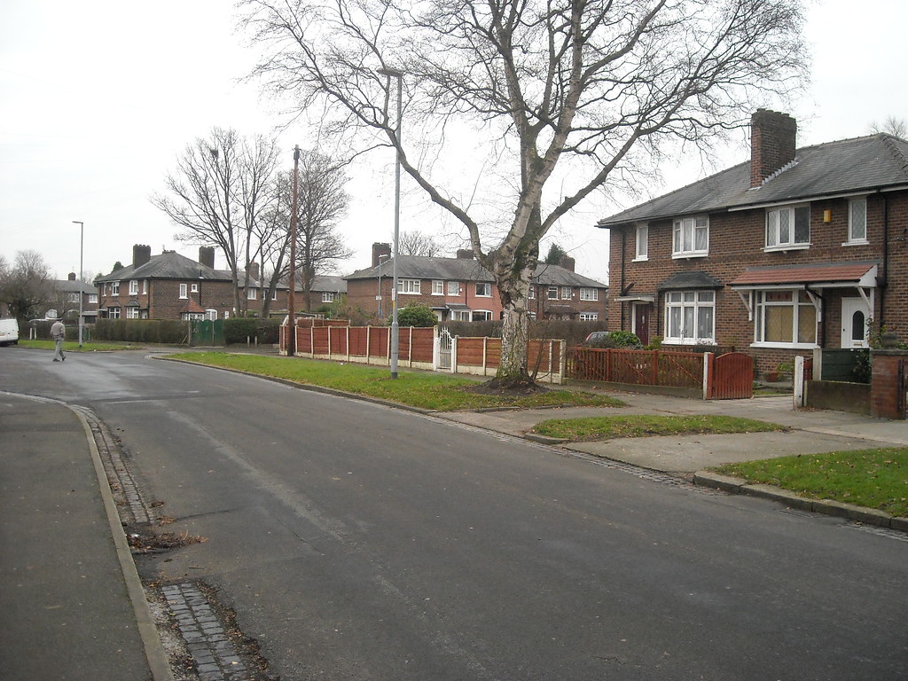 Yew Tree Lane, Northenden Mikey Flickr