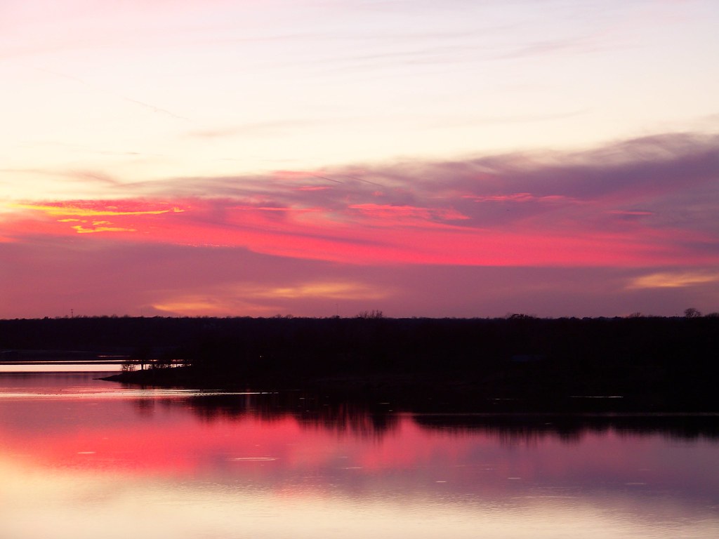 Sunset at Arcadia Lake, Edmond, OK Sunset at Arcadia Lake,… Flickr