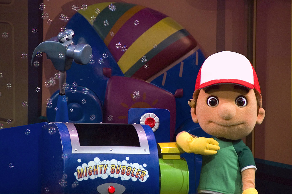 Handy Manny Bubbles Puppet characters of Handy Manny and h… Flickr