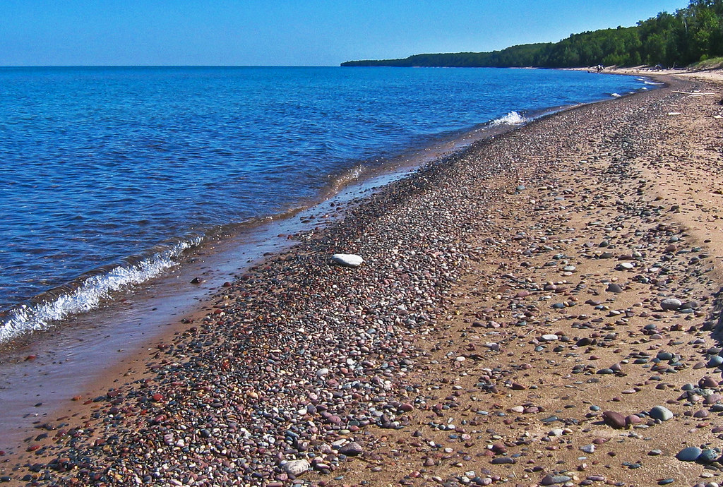 Agate Beach on Lake Superior is a destination for rockhoun… Flickr