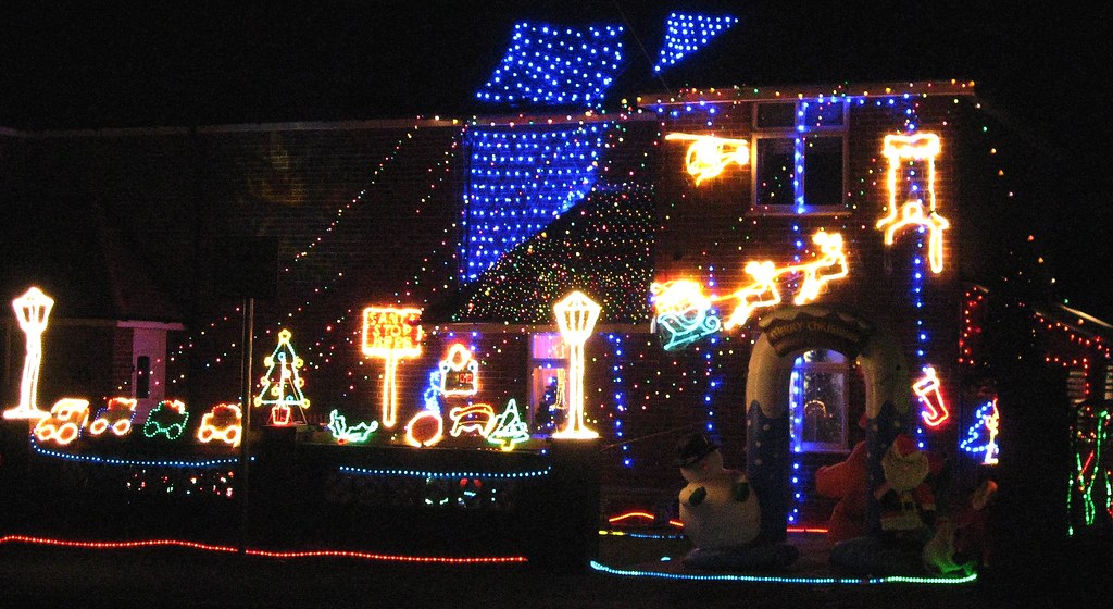 Christmas Lights, with house Eastleigh, Hampshire, UK 17th… Flickr