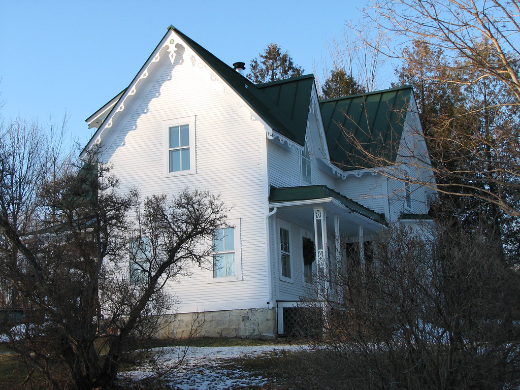 Farmhouse Charlotte, Vermont USA. On Spear Street. Don Shall Flickr