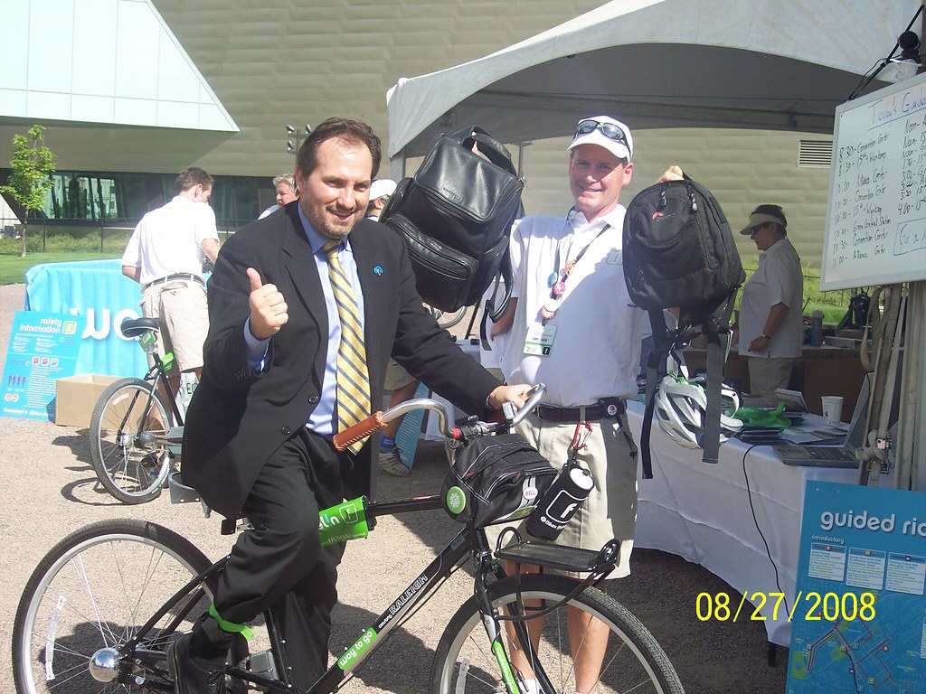 Freewheelin at the Art Museum Join the fun at www.freewhee… Flickr