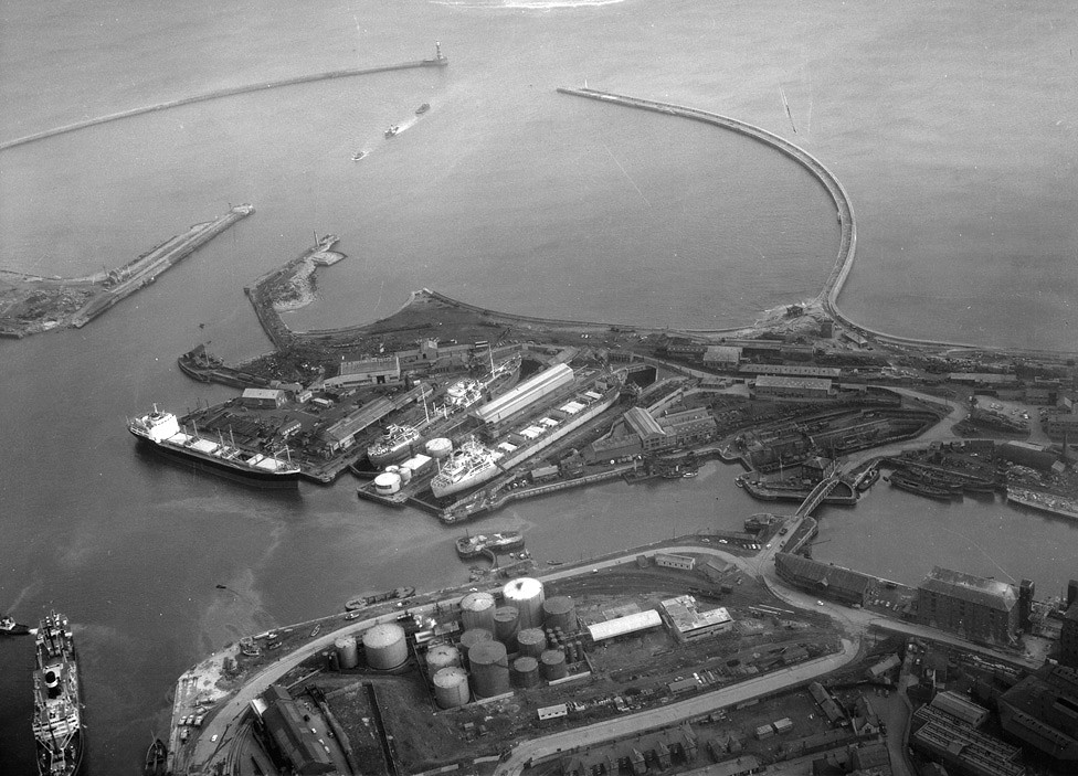 Greenwell's Dry Docks, Sunderland Aerial view of the dry d… Flickr