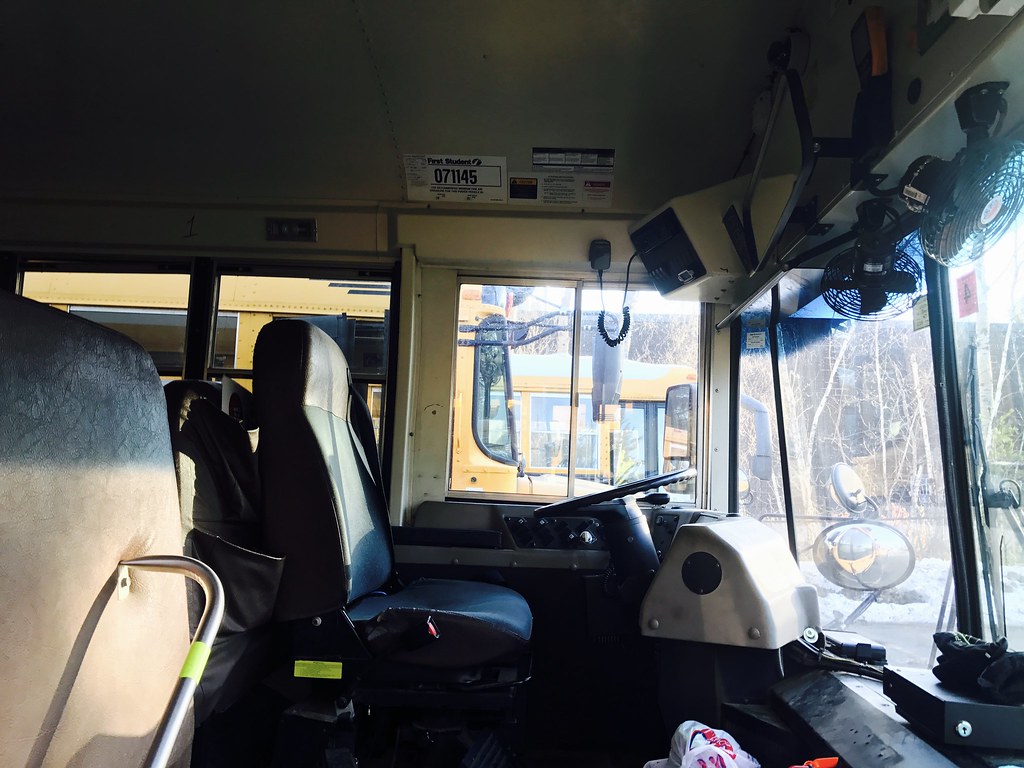 071145 Salem NH School District First Student Ex Brooklyn … Flickr