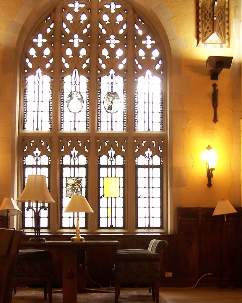 McDougal Center This is in the Hall of Graduate Studies (H… Flickr