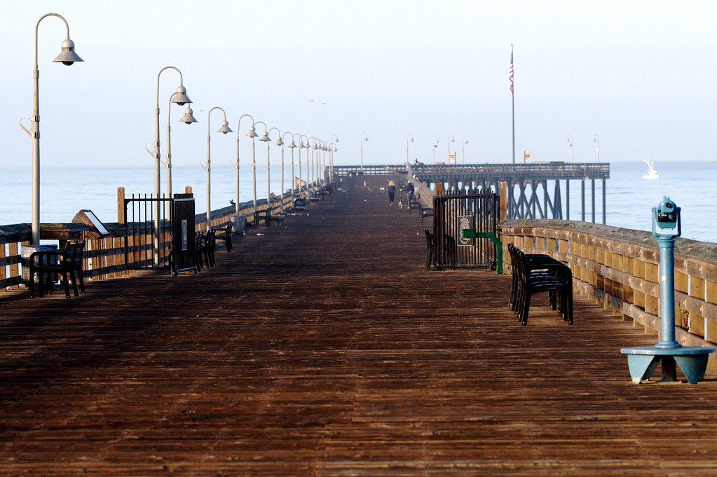 The Longest Wooden Pier in California Ventura Pier is a fa… Flickr