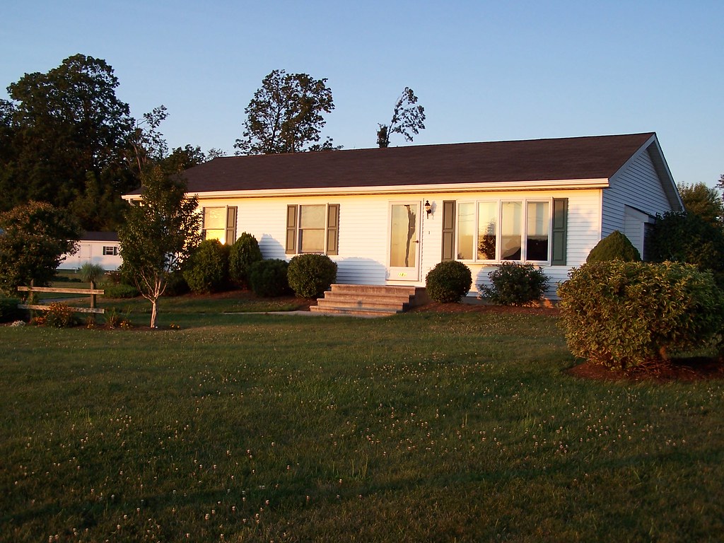 Front of House House for rent in AnnvilleCleona Schools i… Flickr