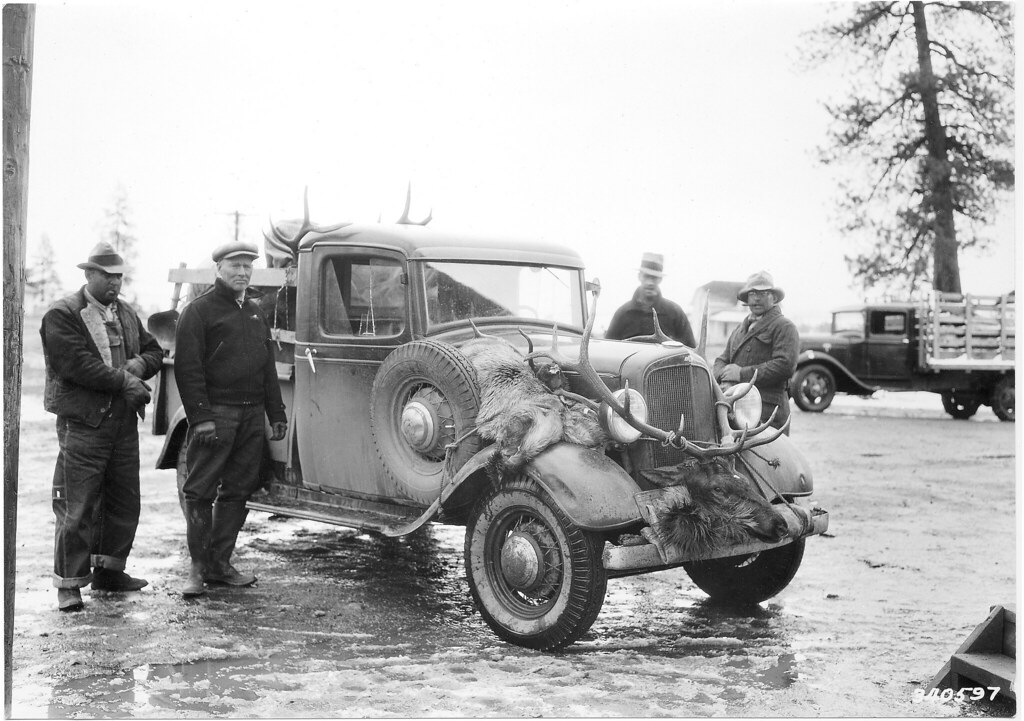 340597_ukiah_elk_hunt_1935 Shawnita Flickr