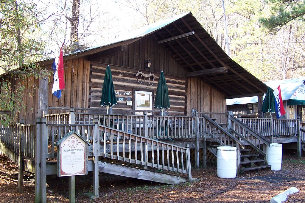 The Bagley House Built in 1856, the historic Bagley House … Flickr