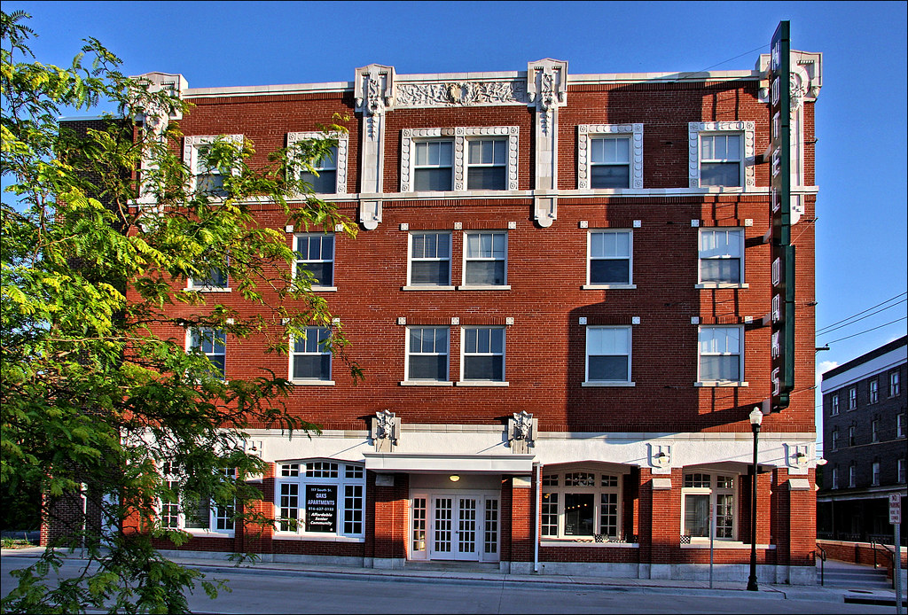 Hotel Oaks North Side Excelsior Springs, Missouri USA Flickr