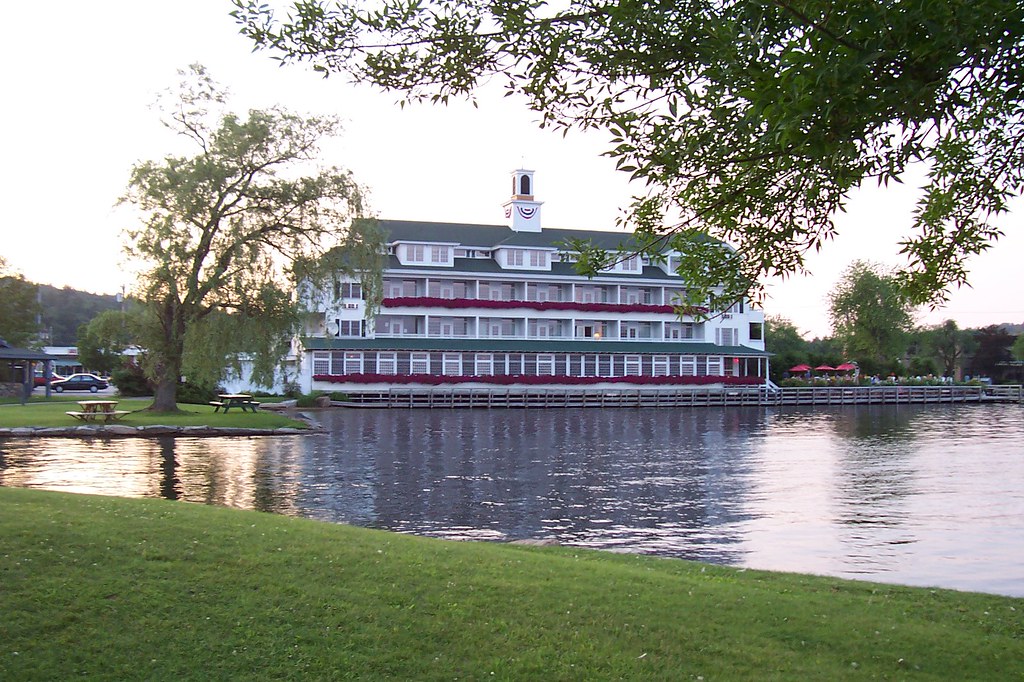 Meredith Inn, Meredith NH Description Historic inn on Lak… Flickr
