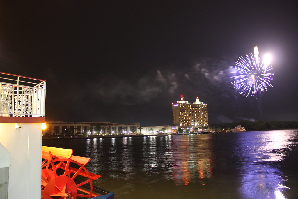 River Street NickeyNickey Flickr