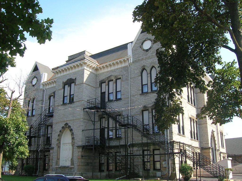 090307 Campbell SchoolSandusky, Ohio (11) Aaron Turner Flickr