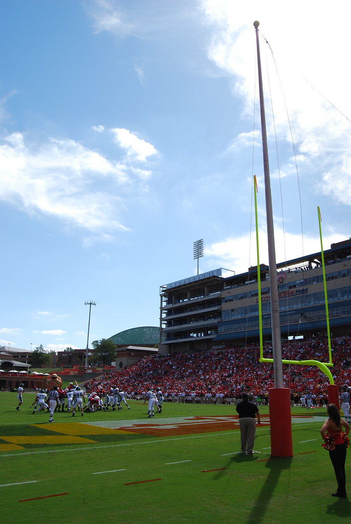 Field Goal Made field goal at the UMDEMU football game Daniel Borman Flickr