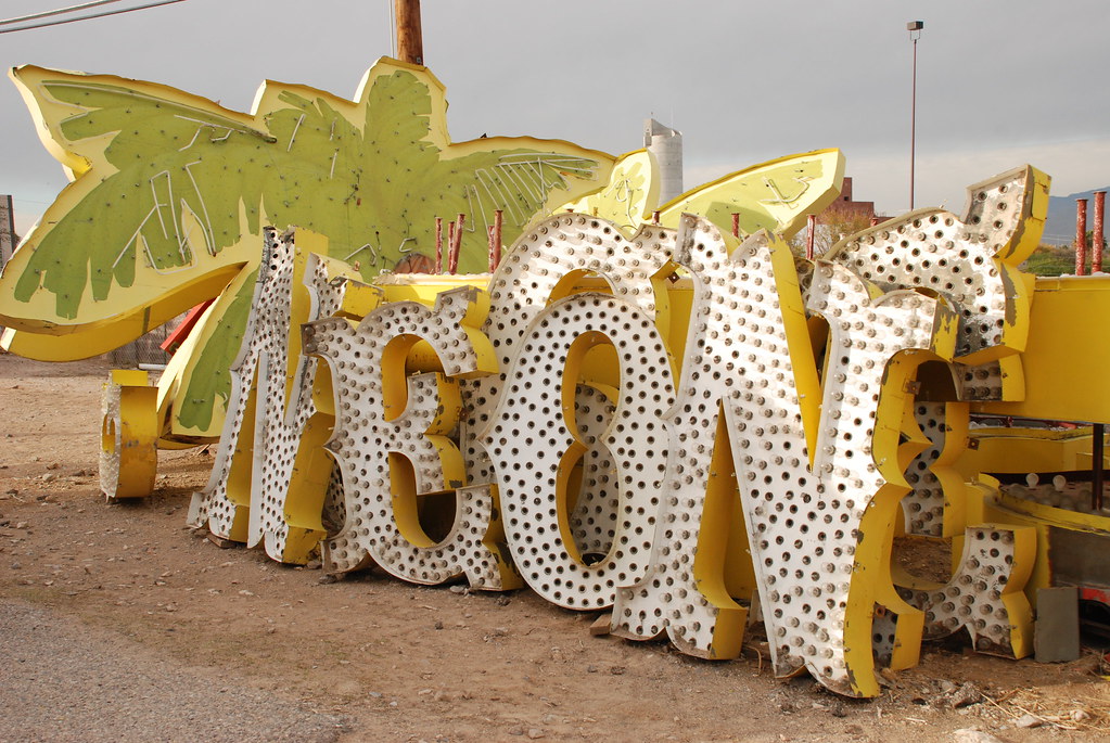 Neon Sign Boneyard Las Vegas The Neon Sign Boneyard in Las… Flickr