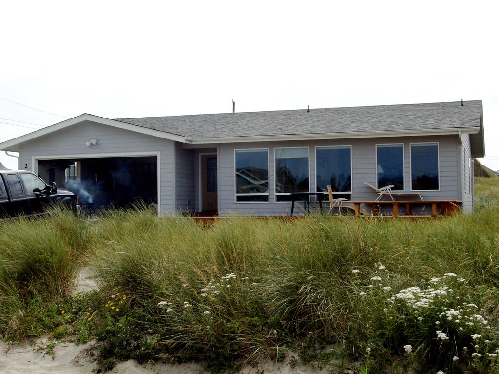 Roane House Roane House vacation rental on Alsea Bay in Wa… Flickr