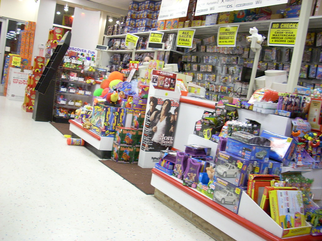 KB Toy Outlet interior a photo on Flickriver