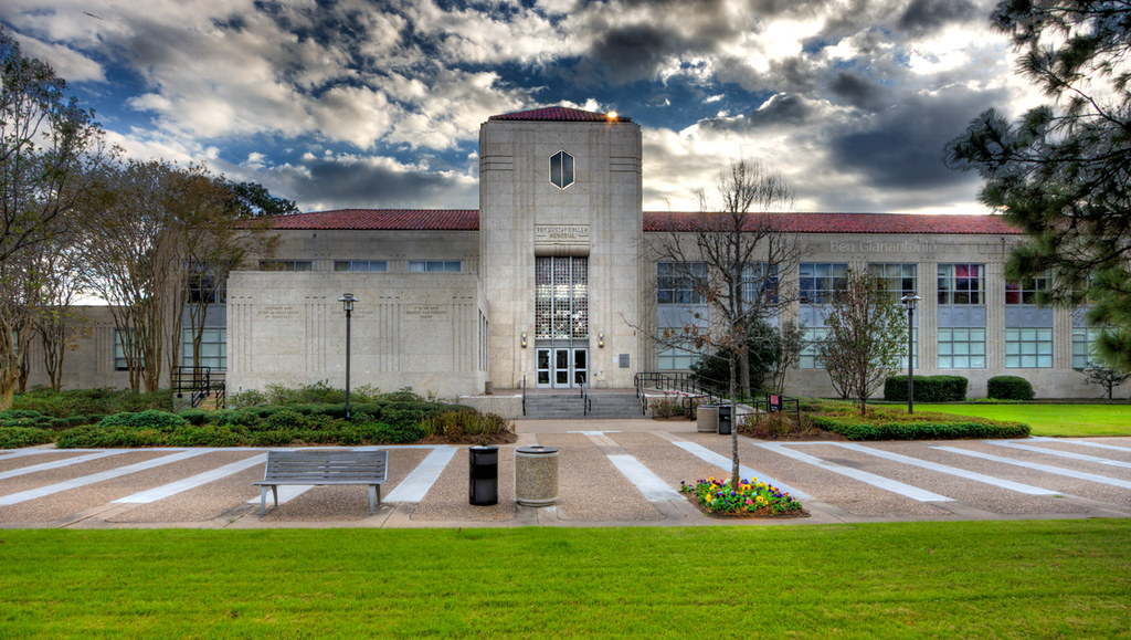 Roy Gustav Cullen Memorial Building The Roy G. Cullen Memo… Flickr