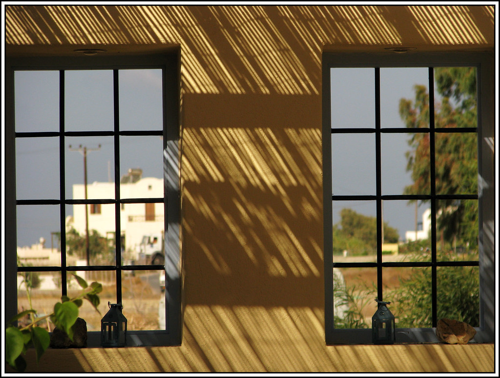 Detrás de las ventanas Mirando a través de las ventanas Flickr