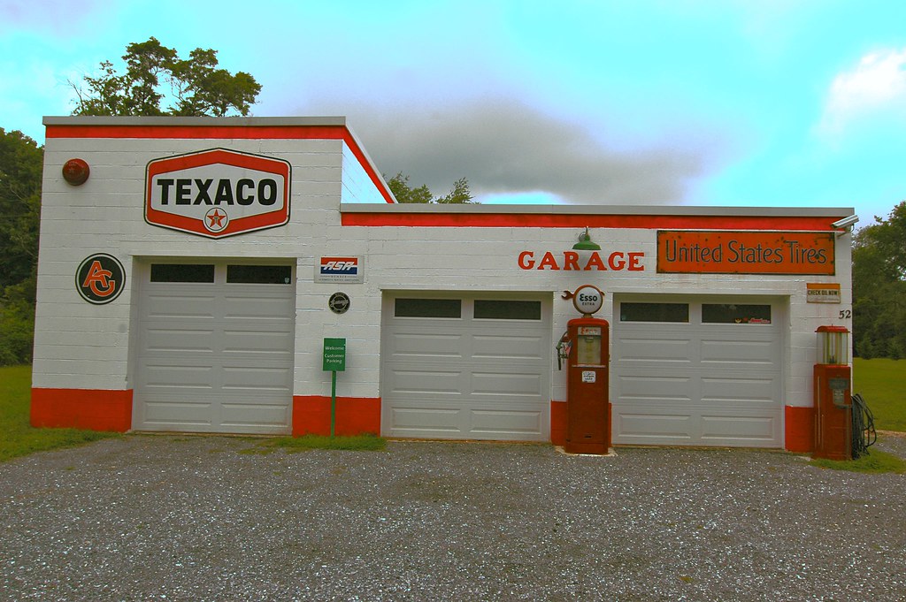 Elmer Garage Tweaked to look like a 1950s postcard/magazin… Emil Mondoa Flickr