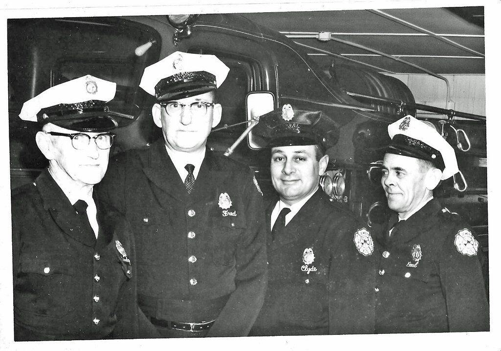 Jewett Firemen Officers Sandy Trotter, Chief Fred Smith, … Flickr