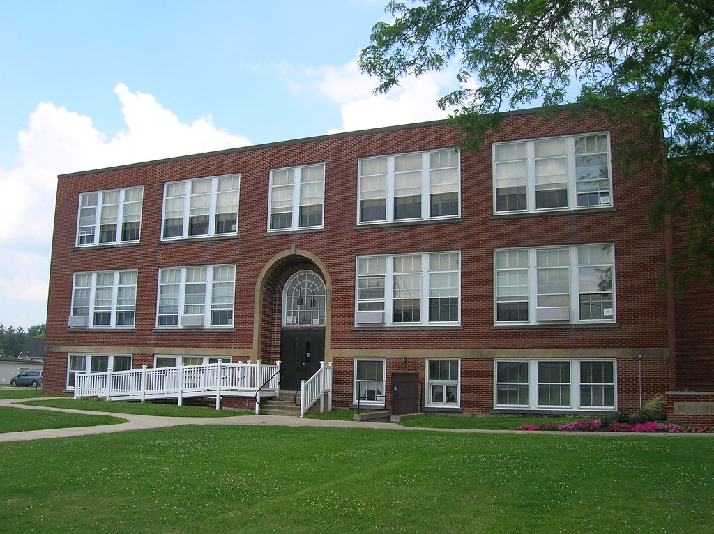 071608 Middlefield School 2Middlefield, Ohio (3) Flickr